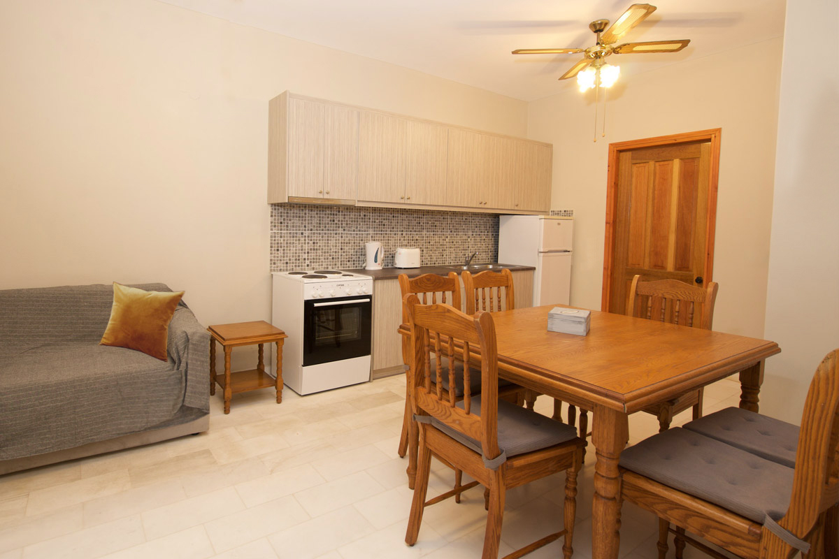 porto-fiscardo-room-1-lounge